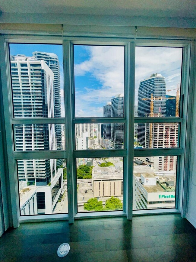 Photo - 951 Brickell Ave Unit 3211