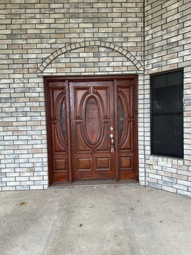 Photo - 2729 Palmer Dr