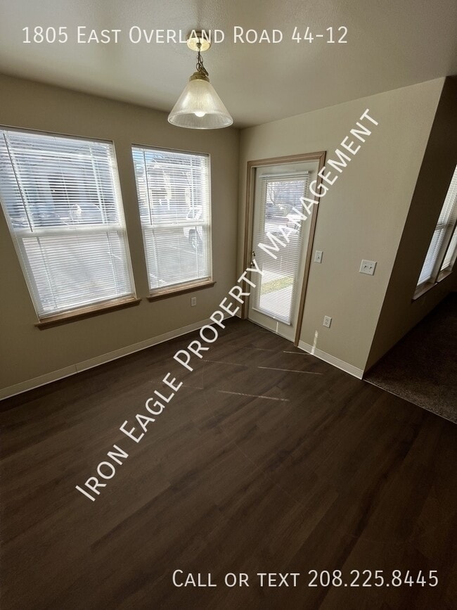 Photo - 1805 E Overland Rd