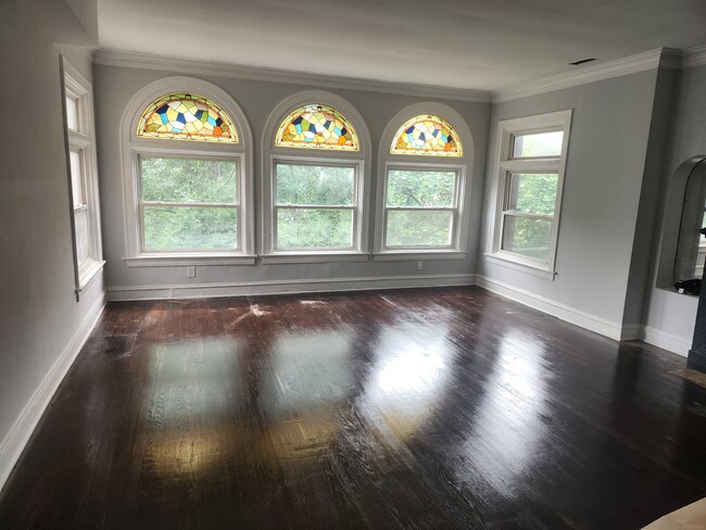 Building Photo - 7731 S Yates Blvd Unit 3 Rental