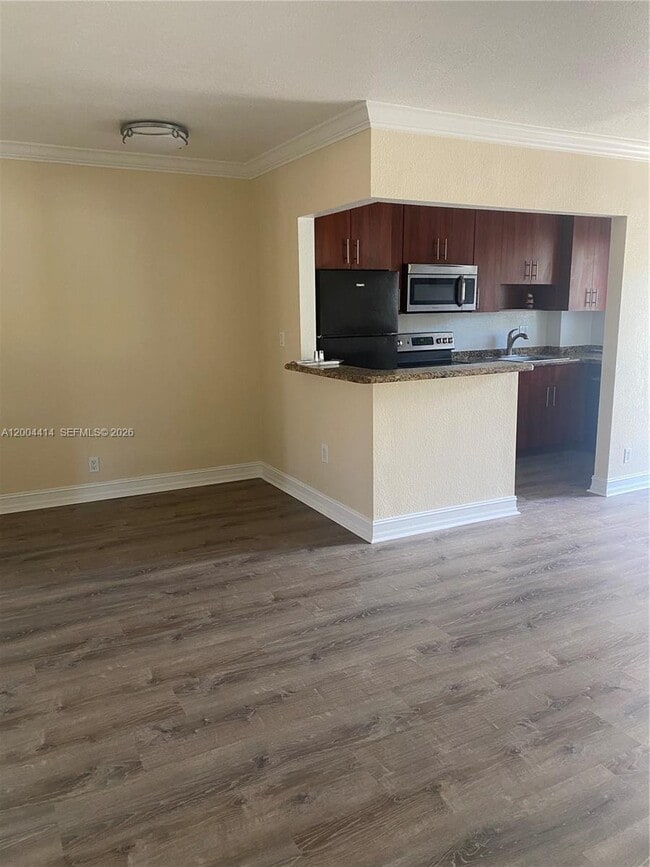 Photo - 1400 NE 56th St Unit 111