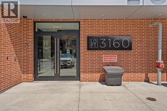 Photo - 3160 Meadowbrook Ln Unit 305