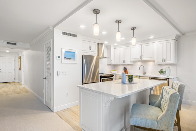 Photo - 5700 Gulf Shores Dr