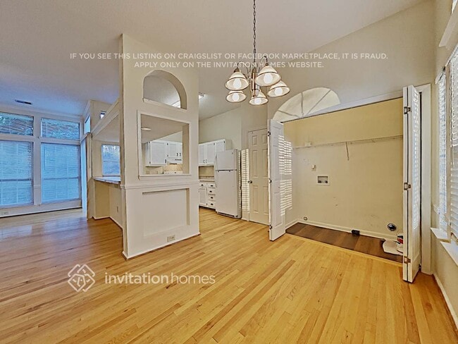 Photo - 14931 Rothwell Dr