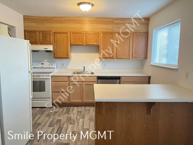 Photo - A nice house with 3 beds rooms and 1.5 baths.