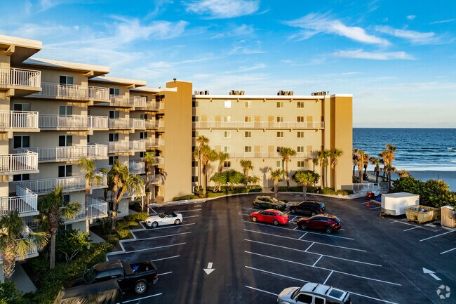 Building Alternate View - The Pelican