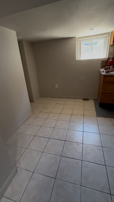 Photo - 154 Watson Ave Unidad Basement