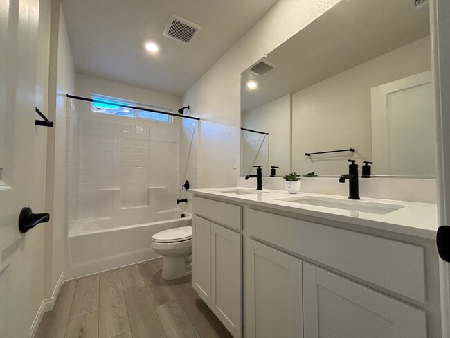 Photo - Brand new Southwest 3 bedrooms 2.5 bathrooms