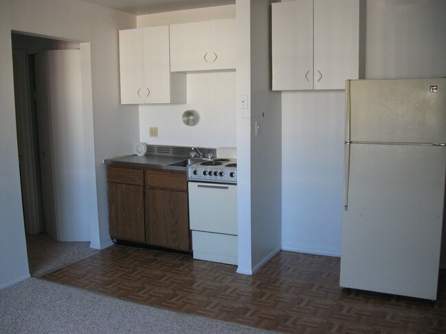 Photo - Maple Square Apartments