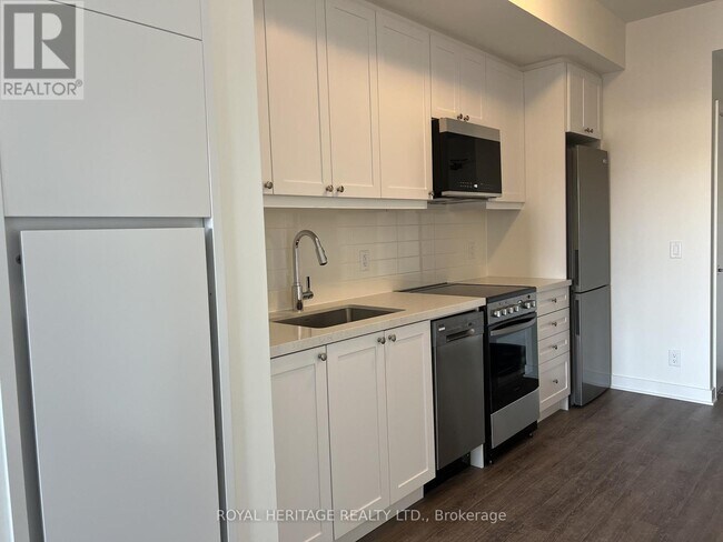 Photo - 51 Clarington Blvd Unité 413