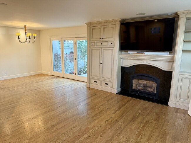 Photo - 16979 Roberts Rd