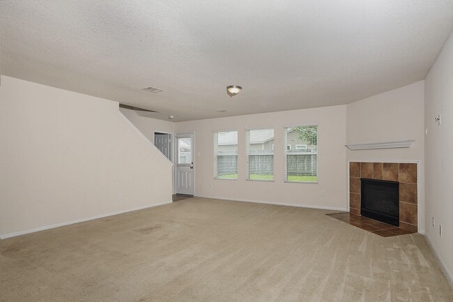 Building Photo - 9960 Hyacinth Way