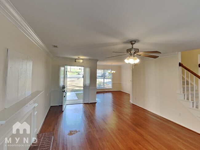 Photo - 10002 Gardendale Ct