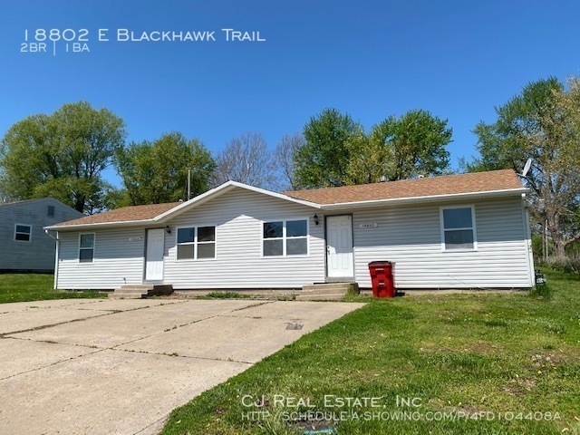 Photo - 18802 E Blackhawk Trl Apartment