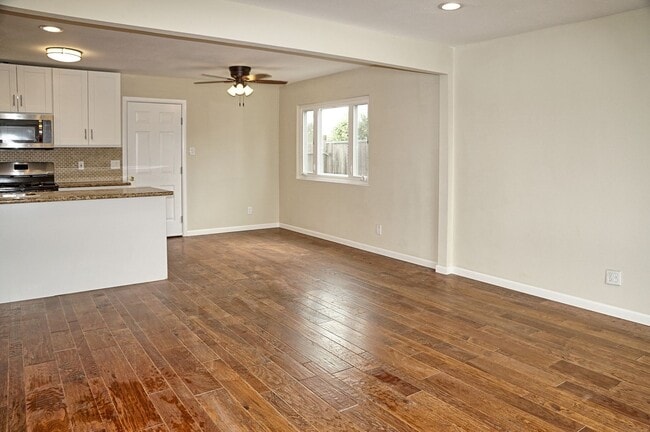 Photo - $3,880 / Gorgeous Remolded 3BR/2BA Home in Newark City