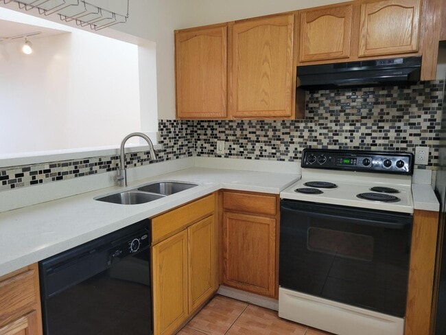 Photo - 2306 SW 82nd Ter