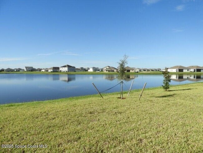 Photo - 1126 Kylar Dr NW