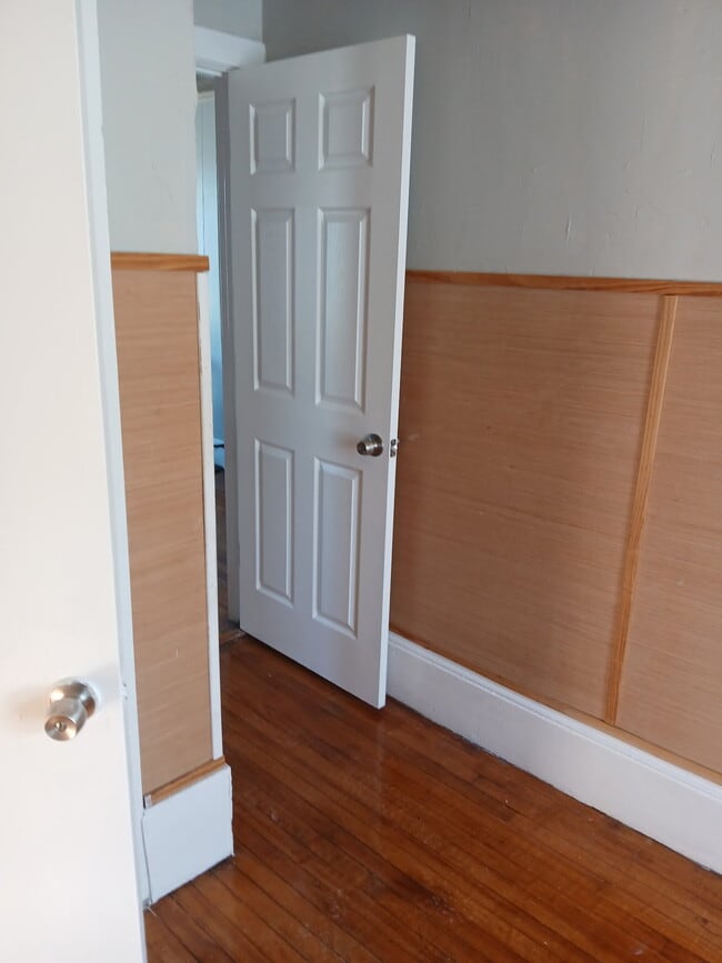 Photo - 91 Providence St Unit Spacious 3 bedroom