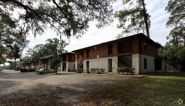 Photo - Sycamore Village