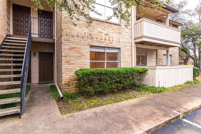 Photo - 8210 Bent Tree Rd Condo Unit 111