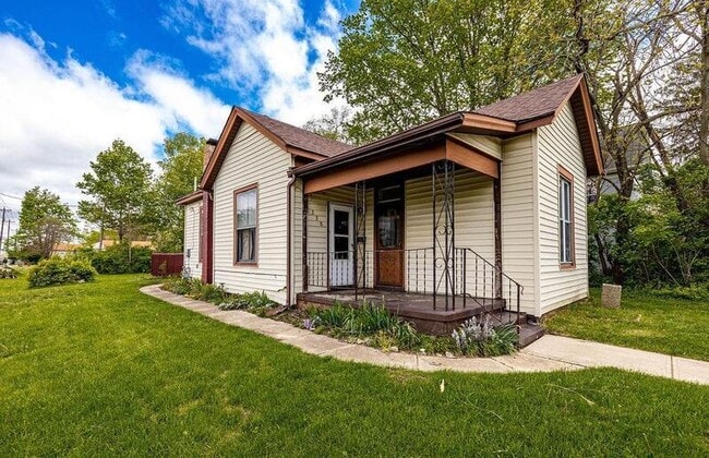 Photo - 330 W Withrow St Casa