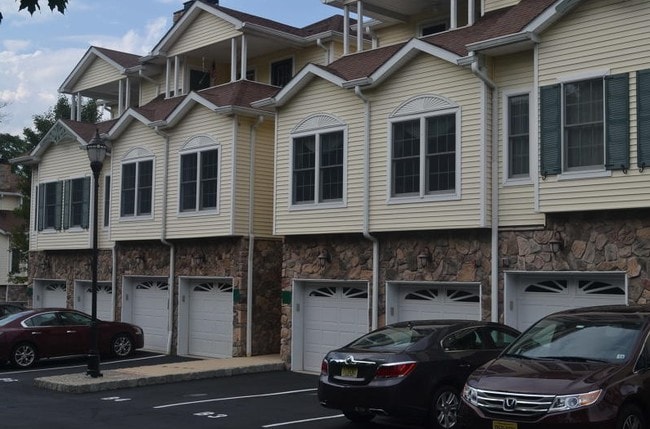 Photo - Lion Gate at Caldwell