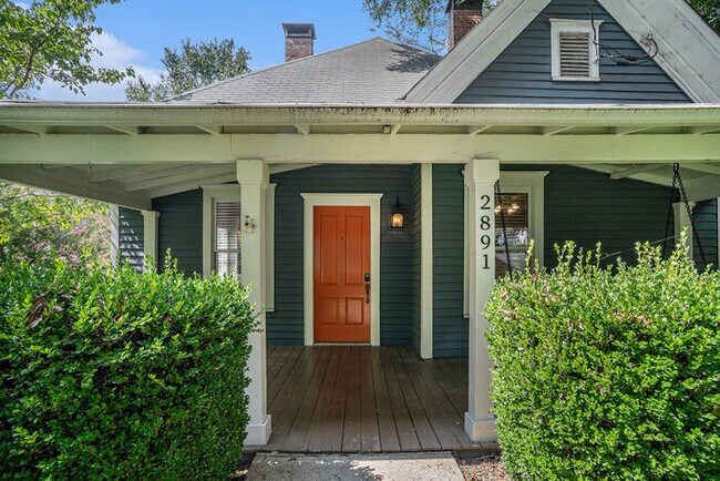 Photo - 2891 Macaw St NW