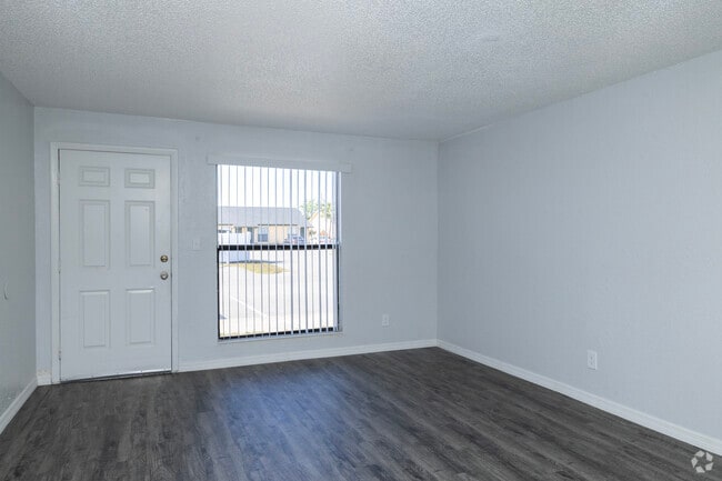 1 dormitorio, 1 baño - 600 pies cuadrados - Sala de estar