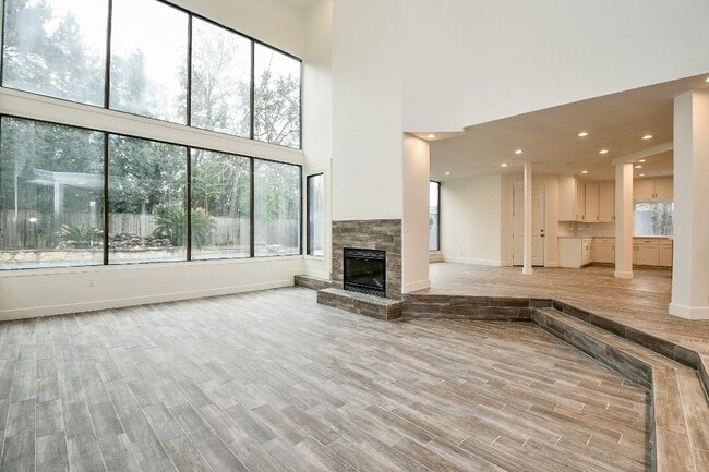 Photo - 8115 Fondren Lake Dr