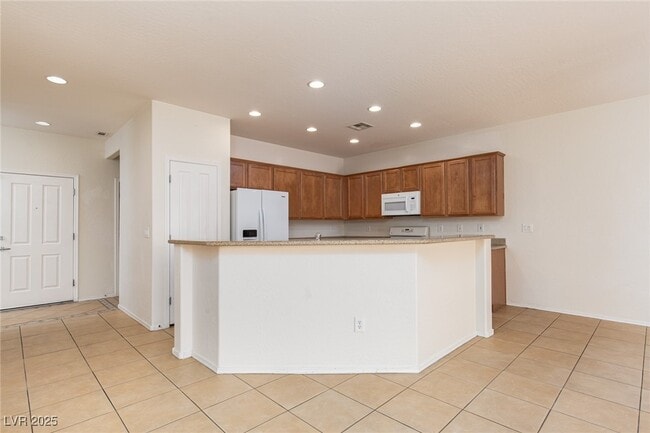 Building Photo - 7628 Fieldfare Dr