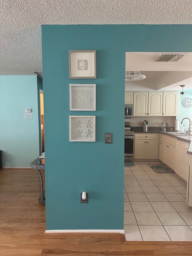 Photo - 2227 Pineland Dr