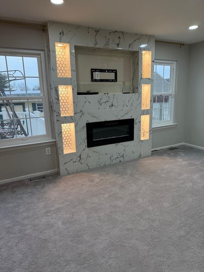 Photo - 143 Sweetbay Ln