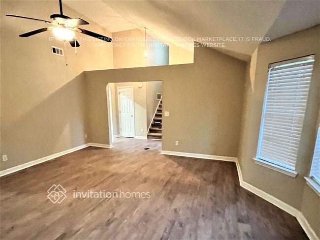 Photo - 6955 Greenfield Ln