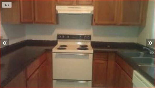 Photo - 9535 Olde Towne Row