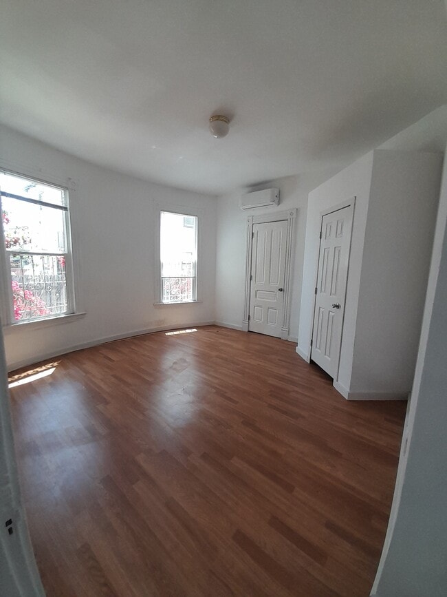 Photo - 2644 Orchard Ave