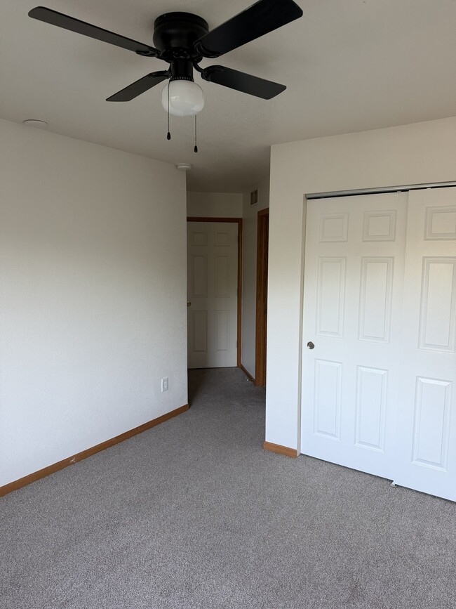 Photo - 1637 Westbridge Dr