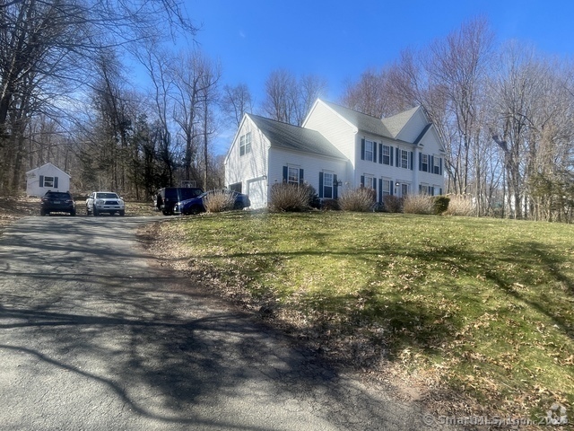 Building Photo - 20 Gaylord Mountain Rd Rental