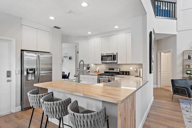 Photo - 8347 Quail Meadow Way