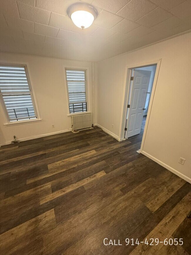 Photo - 154 Ridge Ave