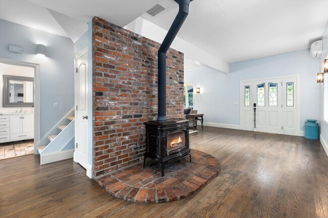 Photo - 18804 NE 106th St