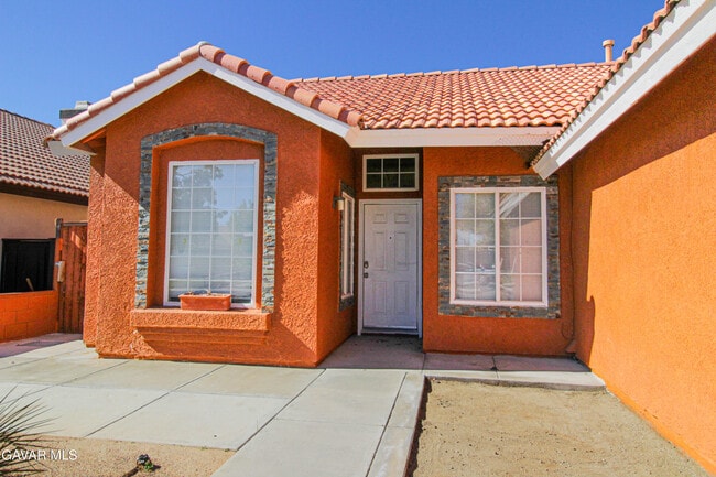 Photo - 36805 Alder St