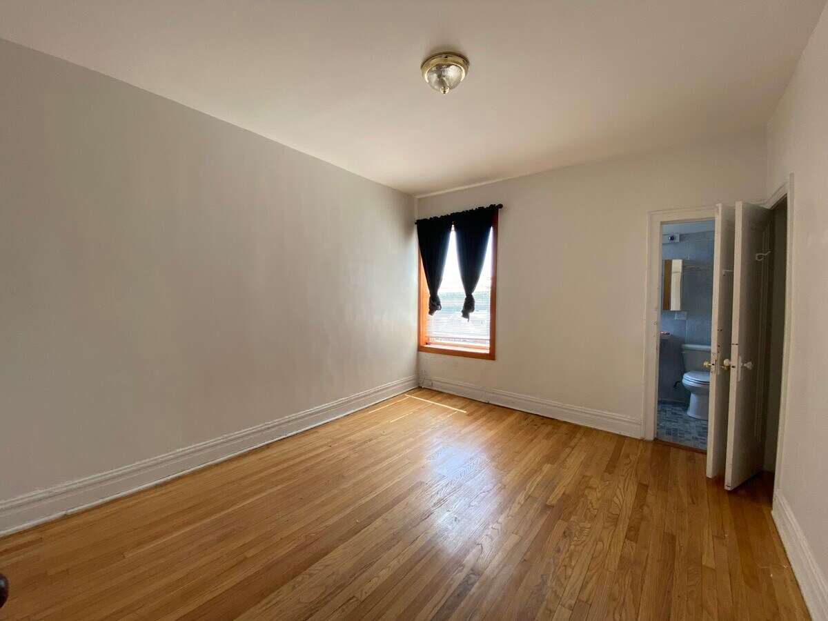 Photo - 3429 W Hirsch St Unit 3E