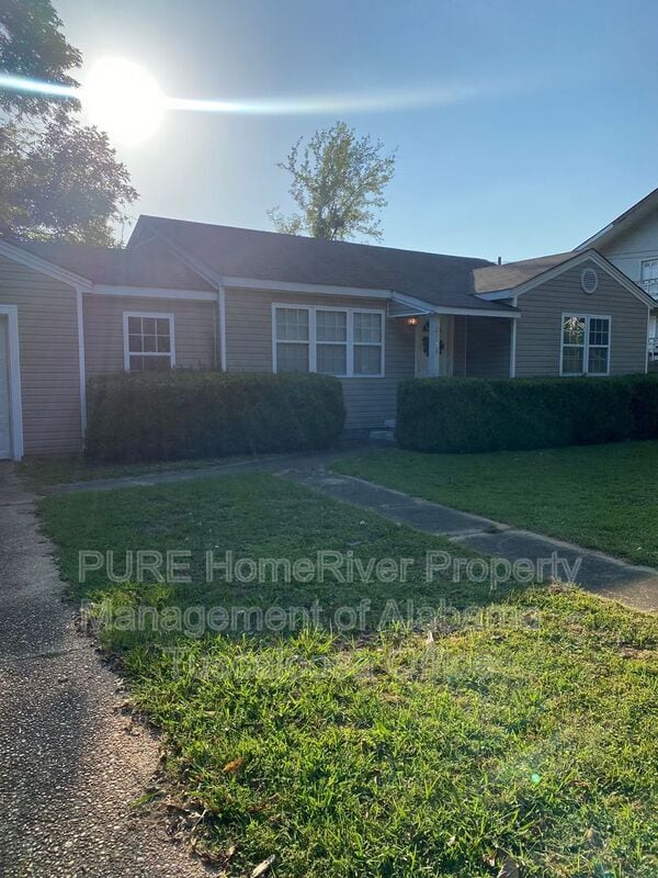Photo - 2830 18th Ave
