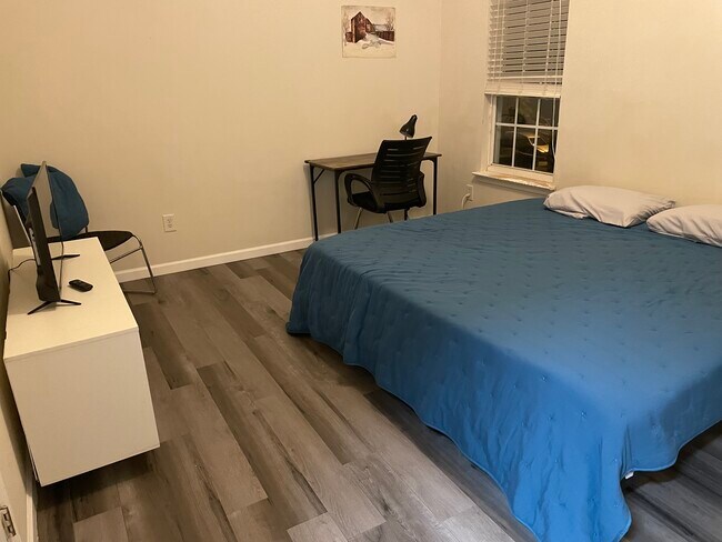 Photo - 4038 Cindy Woods Ln