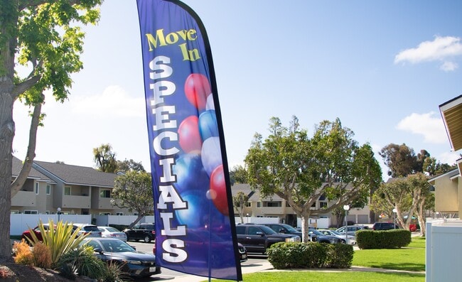 Gold Coast Apartments *1 Month Free* - Gold Coast Apartments *1 Month Free*