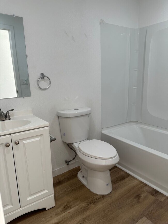 Photo - Charming 1 bedroom-ADU -Perfect Starter Home!