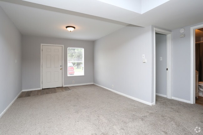 2BR, 1BA - Living Room