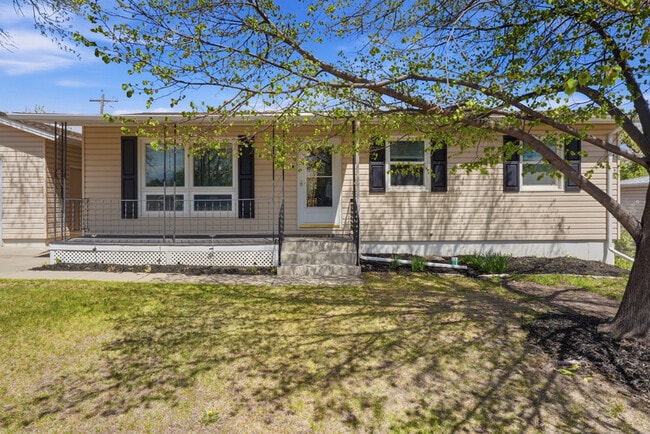 Photo - 1501 Brentwood St