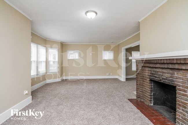 Photo - 1018 Palmer Pl