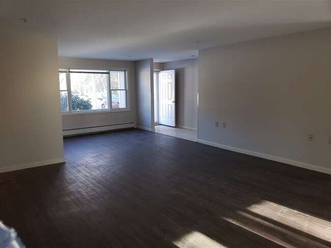 Photo - 312A Meetinghouse Way